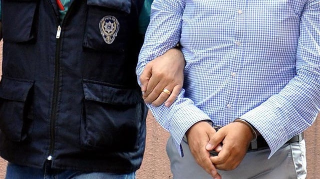 Sivas'ta 'Işık evlerine' yönelik operasyonda 5 kişi tutuklandı
