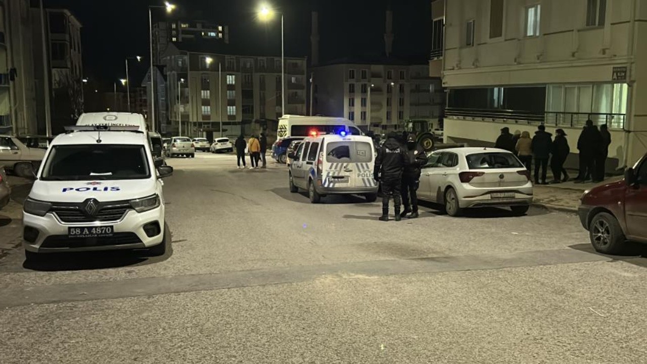 Sivas’ta korkunç olay! Anne ve oğlu evlerinde öldürülmüş halde bulundu