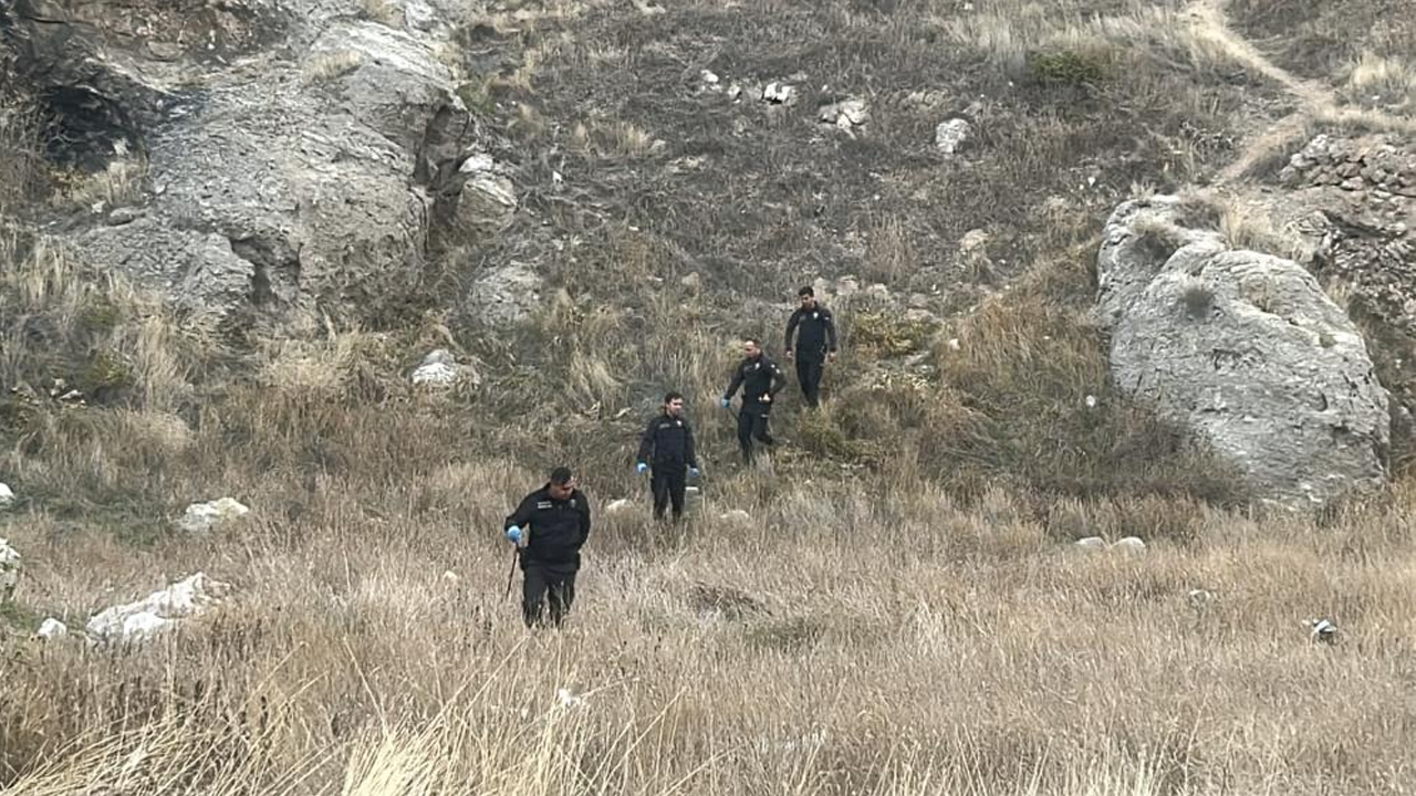 Sivas’ta korkunç olay! Boş arazide bebek cesedi bulundu