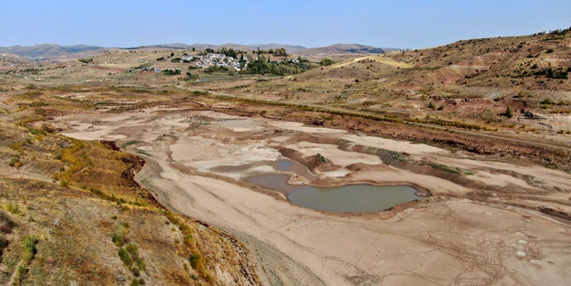 Sivas’ta korkutan manzara! Alarm veriyor