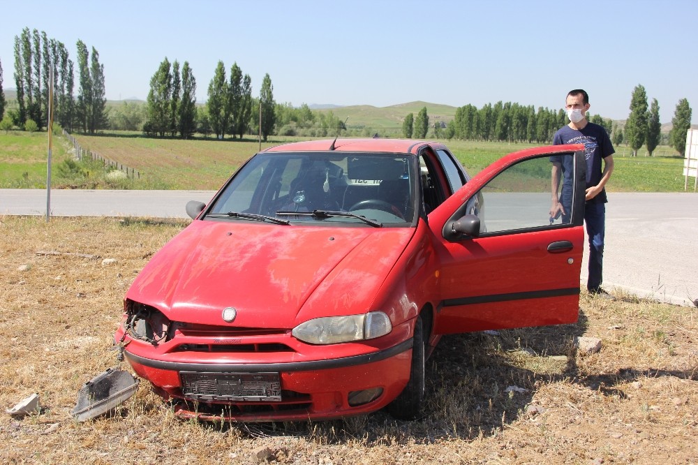 Sivas’ta trafik kazası: 3 yaralı 