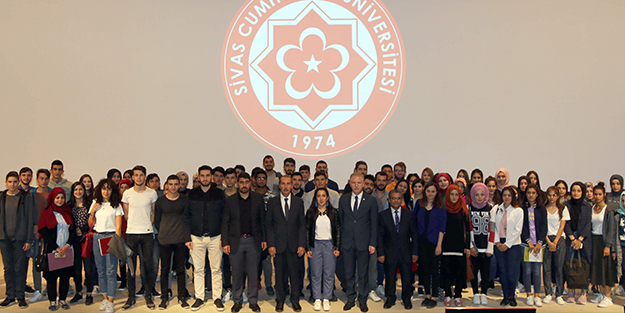 Sivas'ta yapılan 10 bin kişilik VİP yurda öğrenci alımları başlıyor