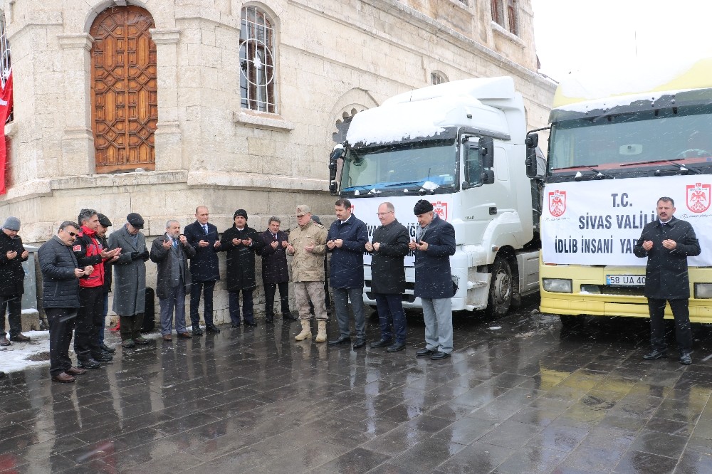 Sivas’tan İdlib’e 50 ton un 