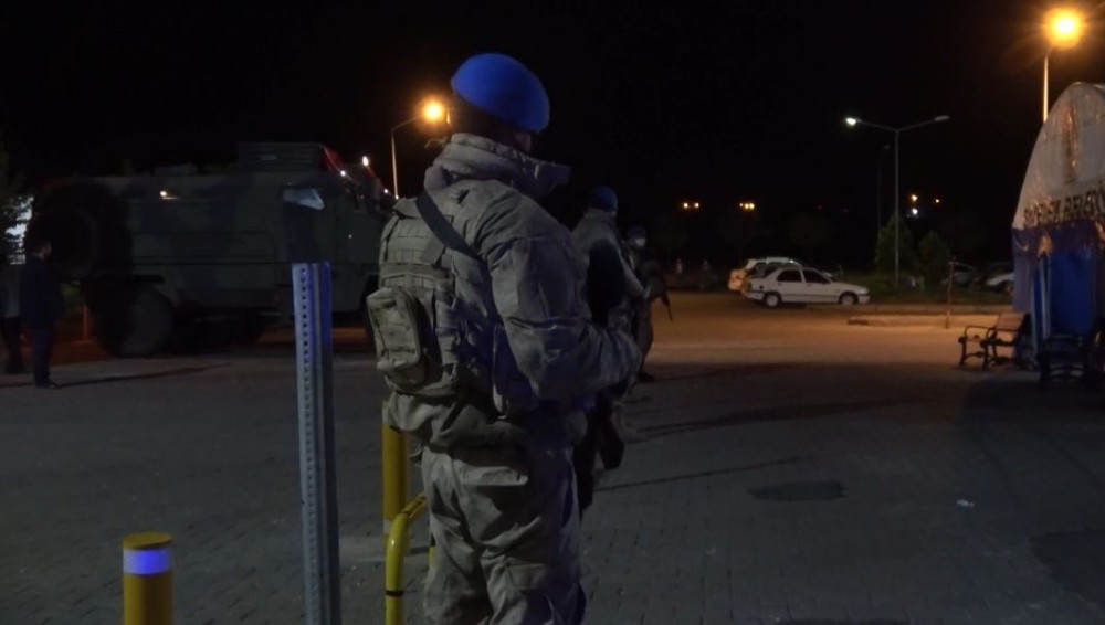 Siverek’te akrabalar arasındaki arazi kavgası kanlı bitti: 4 yaralı 