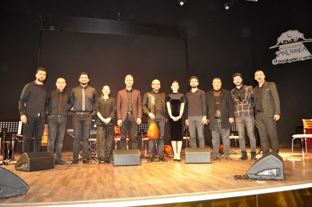 Siverek’te görev yapan öğretmenler Urfa’da sanat rüzgarı estirdi 