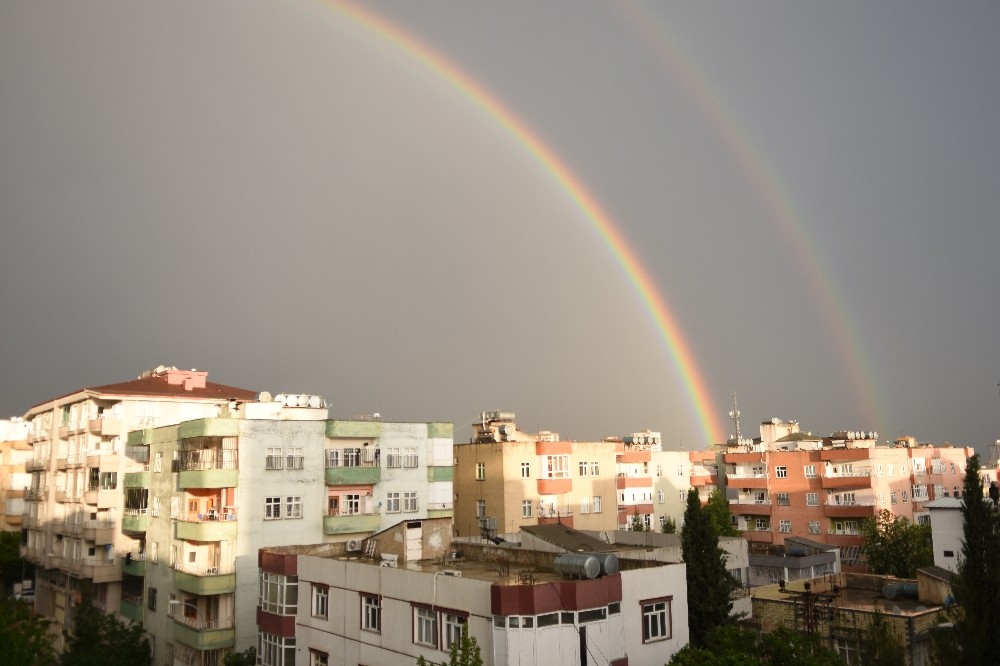 Siverek’te iftar öncesi gökkuşağı sürprizi 