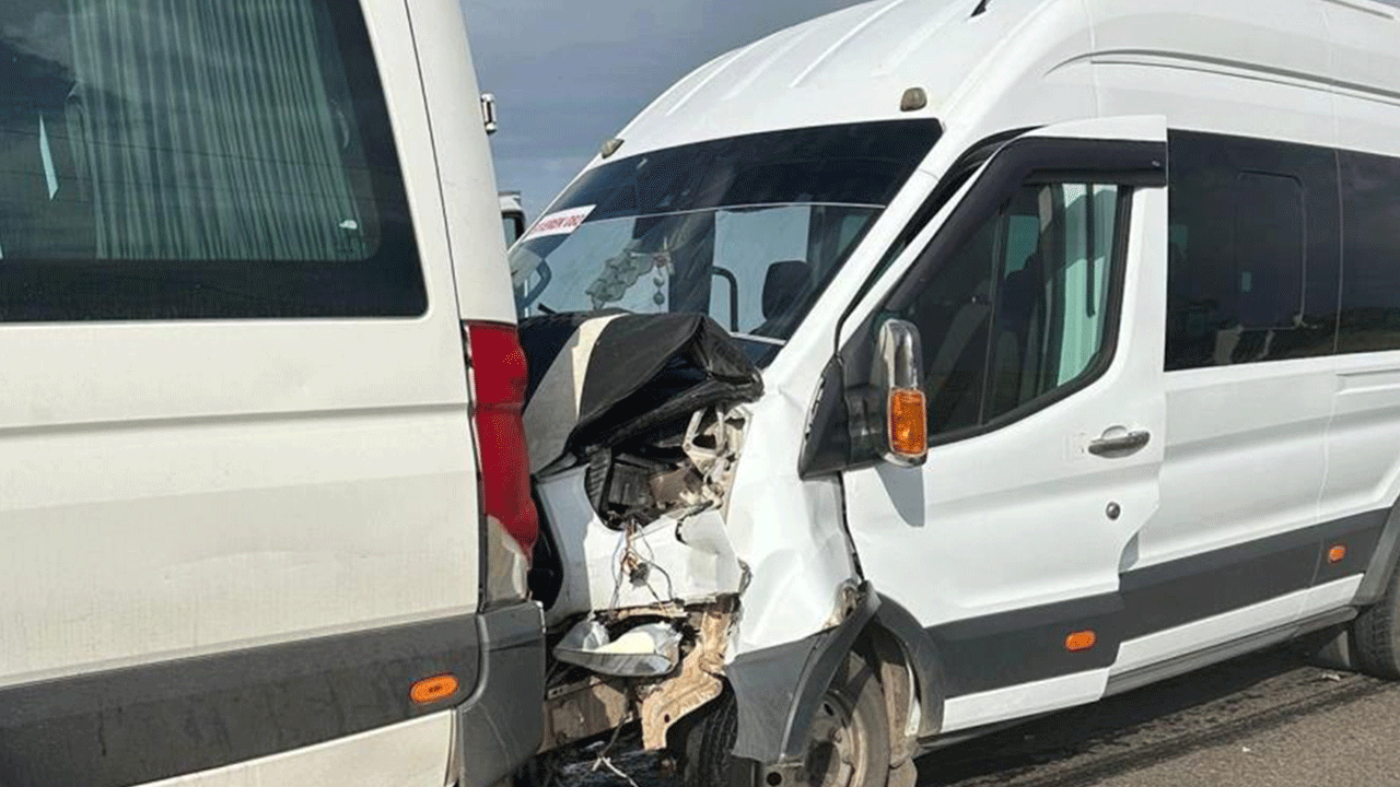 Siverek'te öğretmen servisi kaza yaptı!