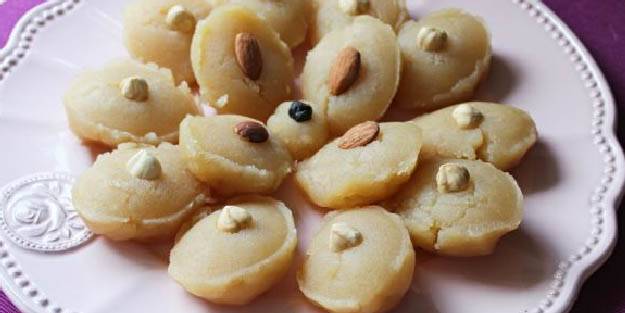 Sıvı yağlı un helvası tarifi nasıl yapılır? Tam ölçülü un helvası