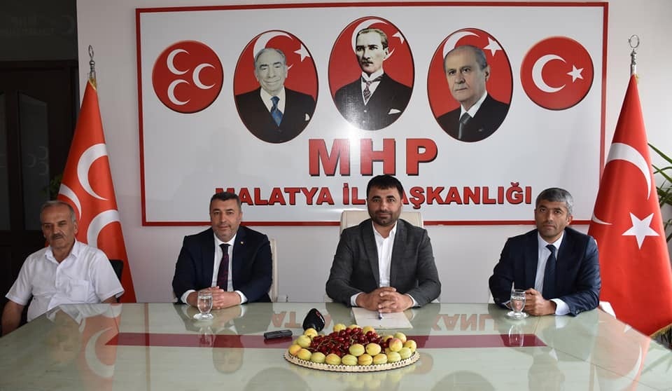 Sivil toplum temsilcilerinden MHP’ye ziyaret 