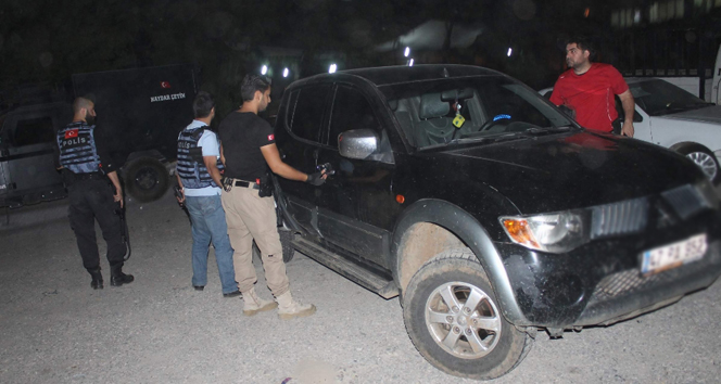 Siyah pikap Siirt polisini harekete geçirdi