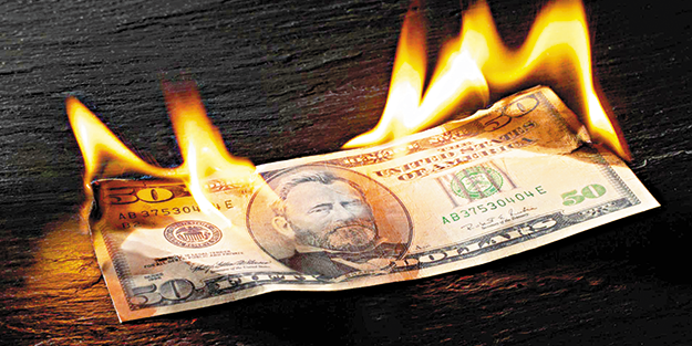 Siyaset ateşiyle yanıyor