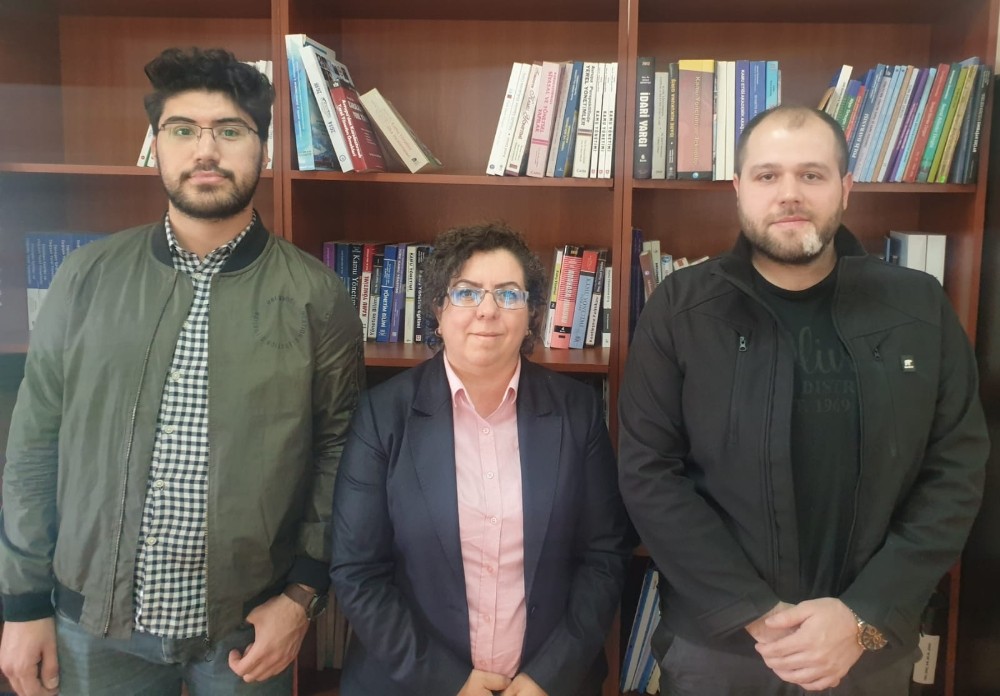 Siyaset Bilimi ve Kamu Yönetimi öğrencilerinin TÜBİTAK başarısı 