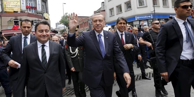 Siyaset kulislerinde yeni iddia! Erdoğan'dan Babacan'a AK Parti teklifi: Burası senin evin gel yapmak istediklerini burada yap