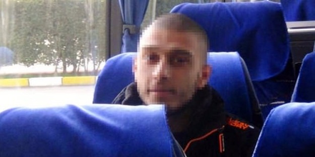 Siyasetçinin oğlu sınır dışı edildi