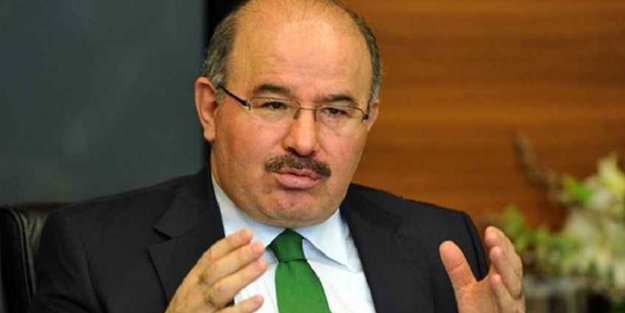 Siyasi hırsı bunu da yaptırdı! Muhalefete malzeme veren Hüseyin Çelik, Abdülhamid Han'ı böyle hedef aldı