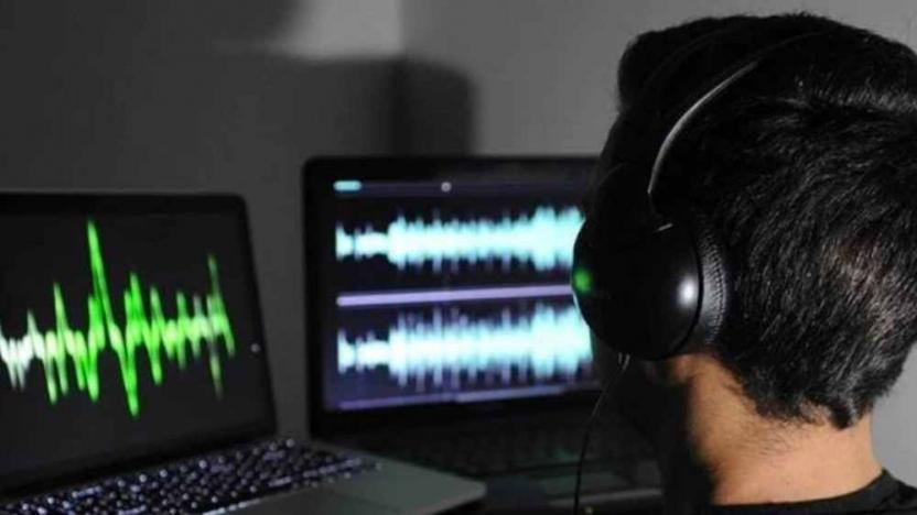 Siyasi kulisleri karıştıran kaset iddiası! Eşcinsel ilişkiden söz ediliyor