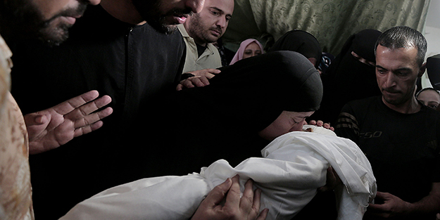 Siyonist, çocuk öldürmeye devam ediyor