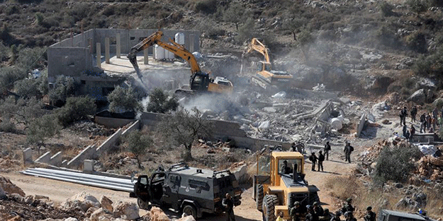 Siyonist İsrail 2020'de 170 Filistinlinin evini yıktı!