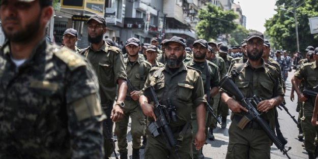 Siyonist İsrail 3 bine yakın Filistinliyi tutukladı!