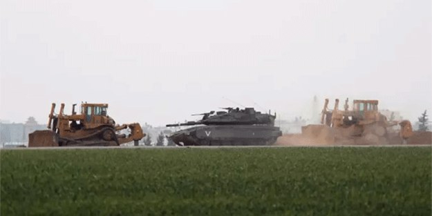 Siyonist İsrail bu sabah tanklarla saldırı başlattı