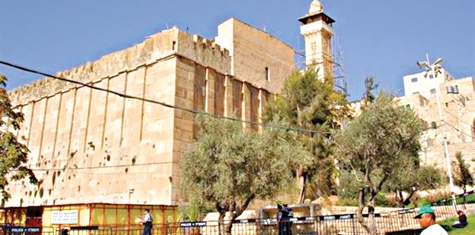 Siyonist Israil’den ezan yasağı