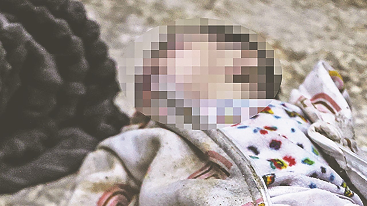 Siyonist katiller sahurda bebekleri katletti! Elleriniz kurusun