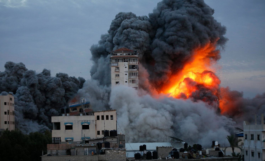 Siyonistler ateşkes müzakerelerine rağmen saldırdı!