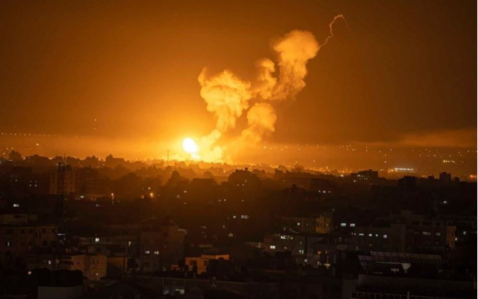 Siyonistler Lübnan’ı yine bombaladı! Şehitler var