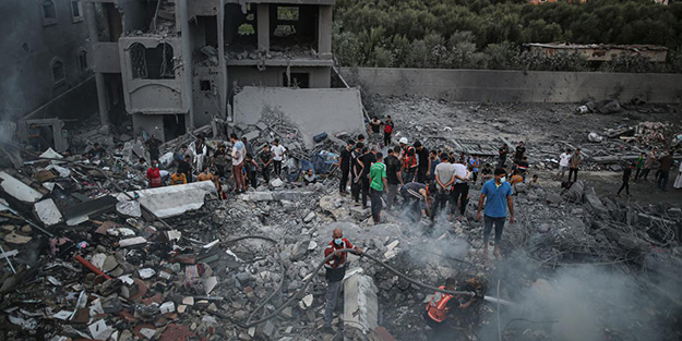 Siyonistler Nuseyrat'ta yine okul vurdu! 23 şehit...