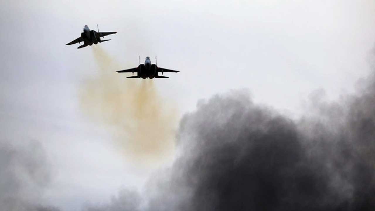 Siyonistler saldırıyor! 200'den fazla hedefi vurdular