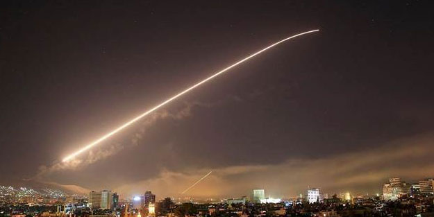 Siyonistler saldırmaya devam ediyor! Şam'a hava saldırısı düzenledi