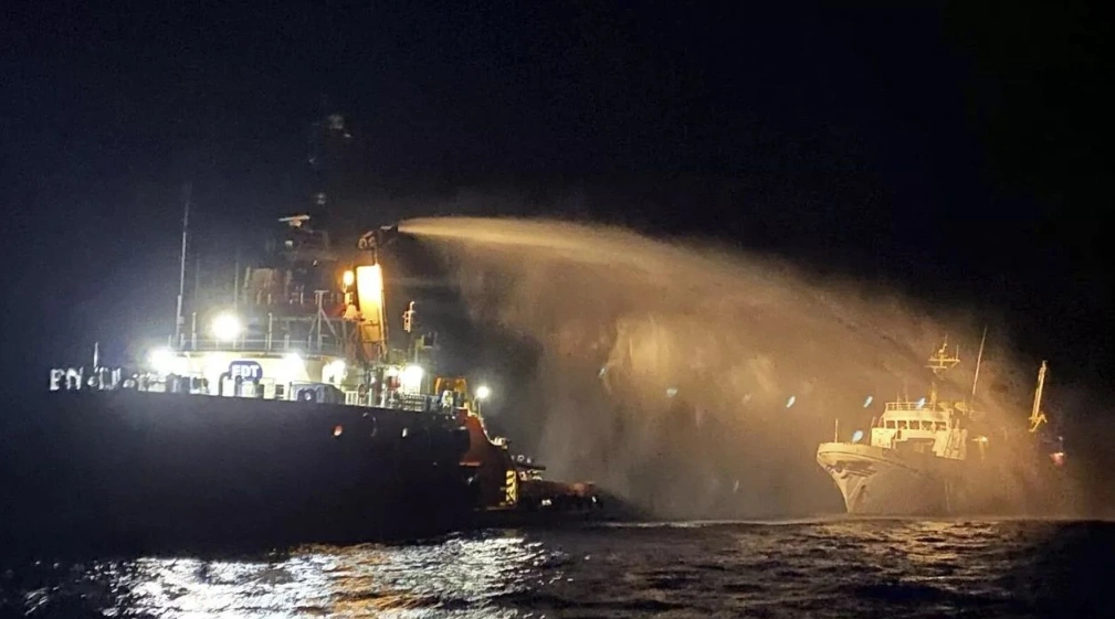 Siyonistlerden 11 gemilik Özgürlük Filosu'na saldırı