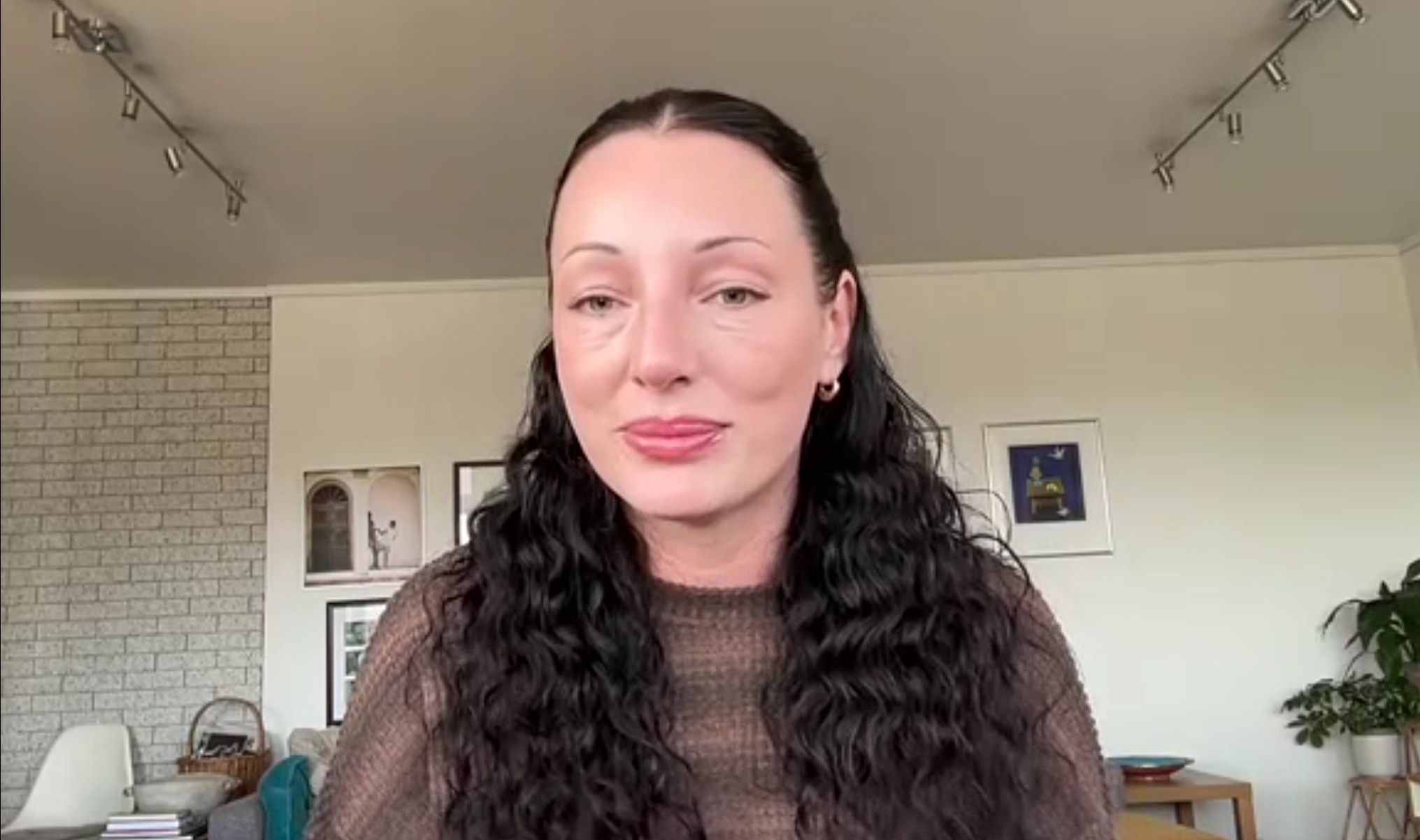 Siyonistleri çok yakından tanıyor! İsrail pasaportuna yakan isimden dört dörtlük tespit