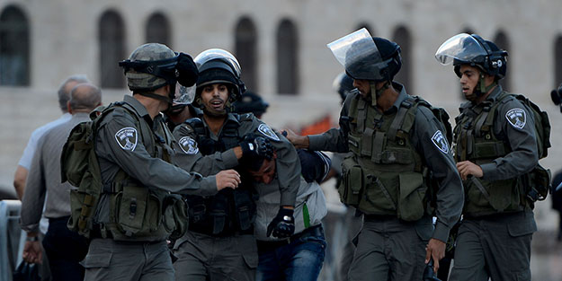 Siyonist yine köpekliğini sürdürüyor