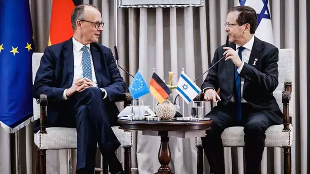 ‘Sizi biz koruyoruz’ İsrail kimlerin iti olduğunu açıkladı