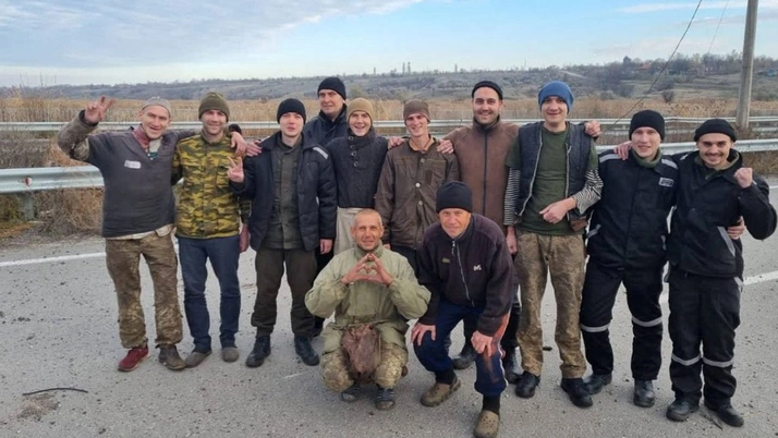 Siz yatıp kalkıp Türkiye'ye dua edin! Hadi yine iyisiniz