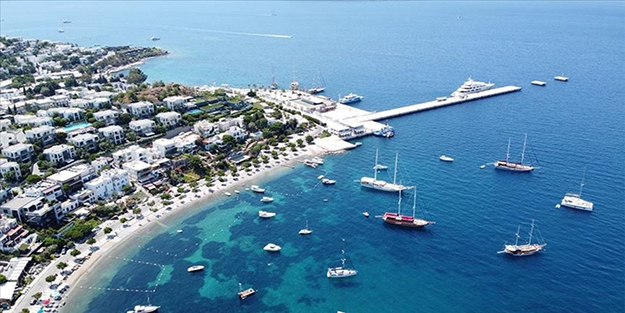 Sizce sezon bitti mi? Turistler bu tarihe kadar denize girecek