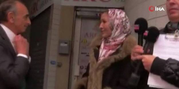 Skandal görüntüye sosyal medyada tepki yağdı! Canlı yayında başını açtırdı