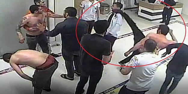 Skandal karar! Doktora uçan tekme attı, serbest kaldı