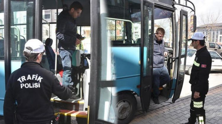 Skandal! Otobüs şoförü alkollü çıktı