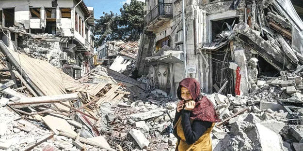 Skandal provokasyonlara anlamlı cevaplar! Mansur’un tuvaletini kullandı parasını Kılıçdaroğlu’na gönderdi