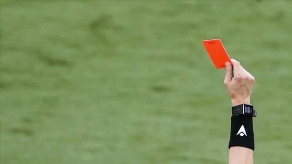 Slavia Prag Fenerbahçe maçı hakemi kim?