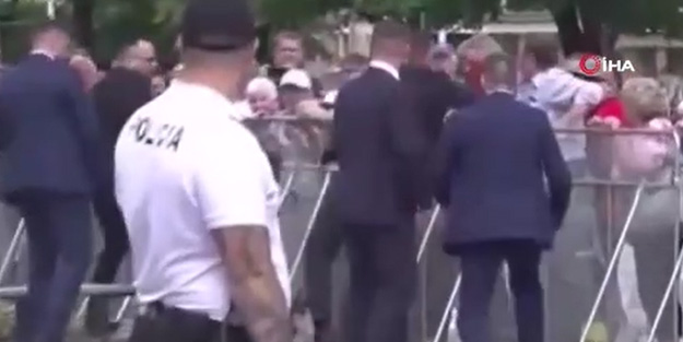 Slovakya Başbakanı'na silahlı saldırı anının görüntüsü ortaya çıktı!