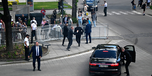 Slovakya Cumhurbaşkanı Başbakan Fico'yu ziyaret etti! Sağlık durumuna ilişkin açıklama