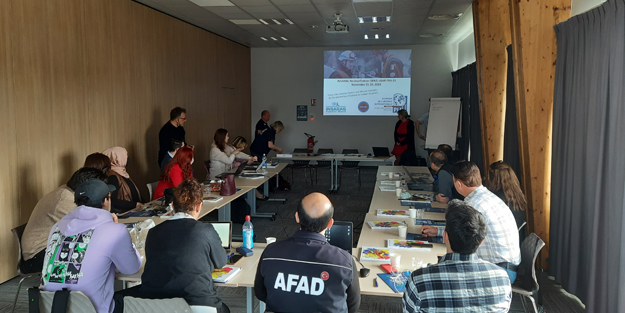 SMA hastası çocuklar için hazırlanan "hayata birlikte tutunalım" proje faaliyetleri fransa’da devam ediyor