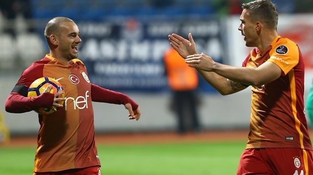Sneijder devre arasında gidebilir
