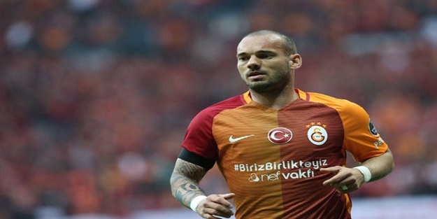 Sneijder Galatasaray'dan ayrılıyor