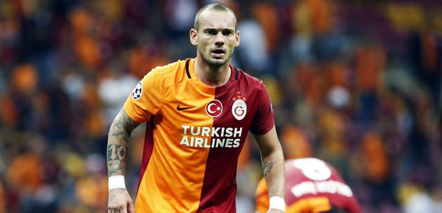 Sneijder Galatasaray'dan ayrılmak istiyor!