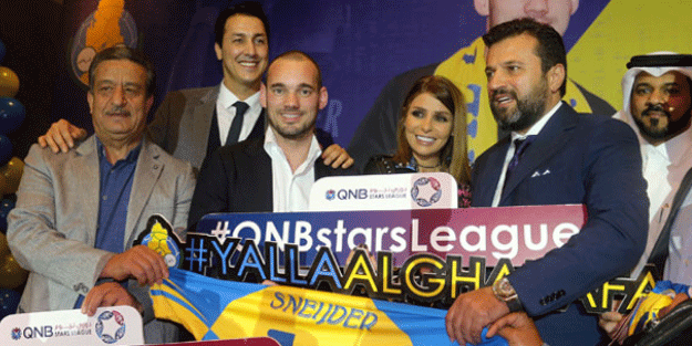 Sneijder, sarı lacivertli ekibe imza attı! Bülent Uygun da...