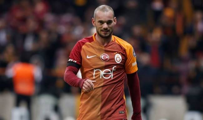 Sneijder'den terör açıklaması!
